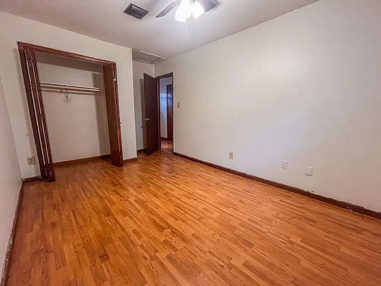 2830 Louisiana Ave #6 — Photo 5