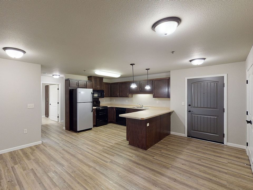 Renaissance Heights Kitchen