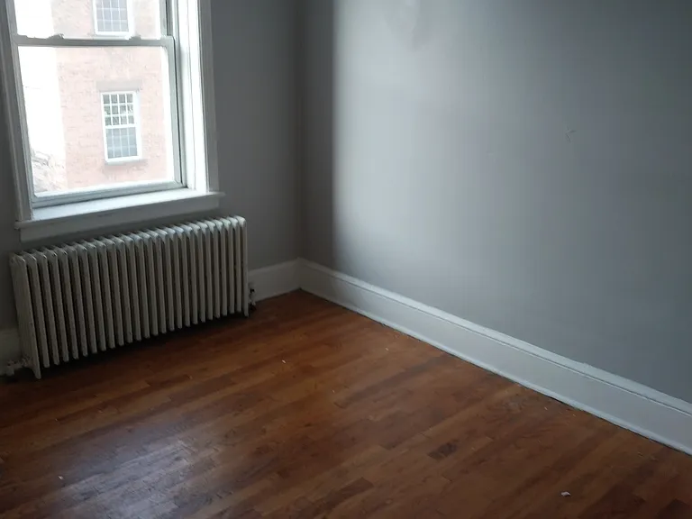 94 Remsen St #3R — Photo 6