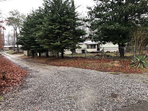 3rd image of 155 Smith Dr