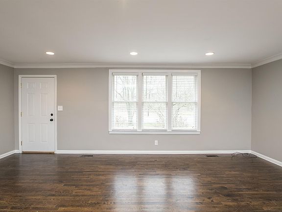 5th image of 212 Blackman Rd