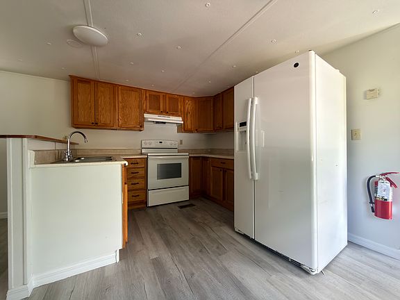 2nd image of 3830 County Road 230