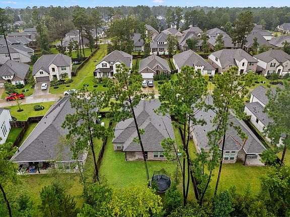 3rd image of 396 Nocturne Ridge Dr
