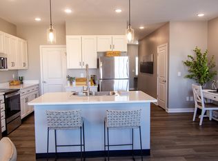 Villas at Sandy Creek, Sandusky, OH 44870