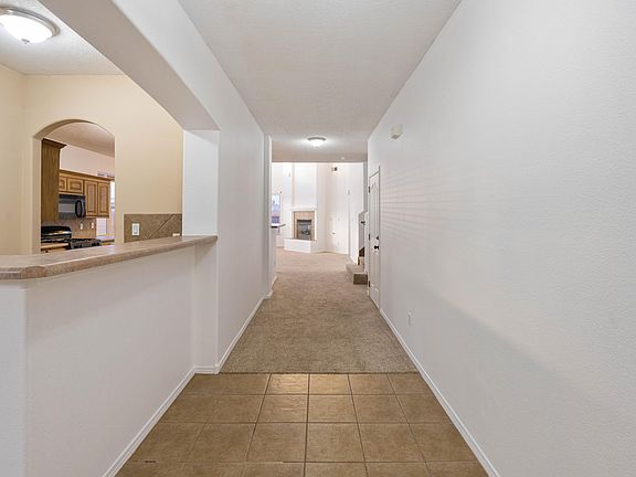 4th image of 1290 La Fonda St