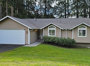 6048 Kc Pl SE, Pt Orchard, WA 98367