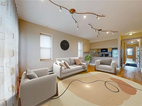 2nd image of 2736 Ocean Ave #C5