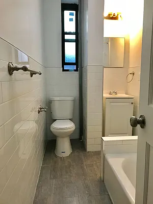 Rented by Keller Williams NYC | media 29