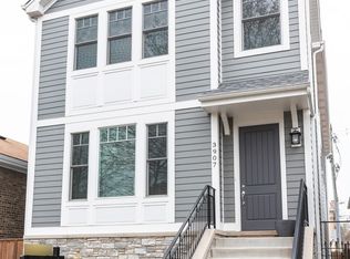 3907 N Mozart St, Chicago, IL 60618