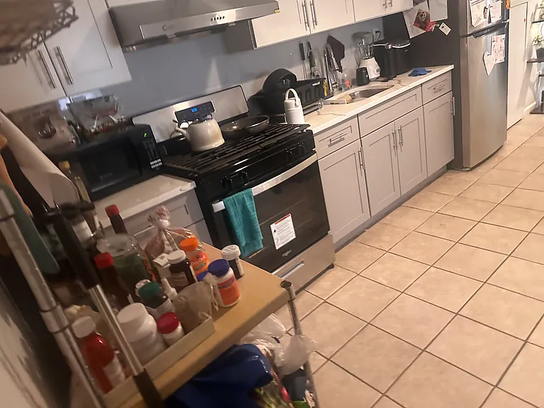 Banner Ave — Photo 3