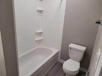 9121 106a Ave NW — Photo 17