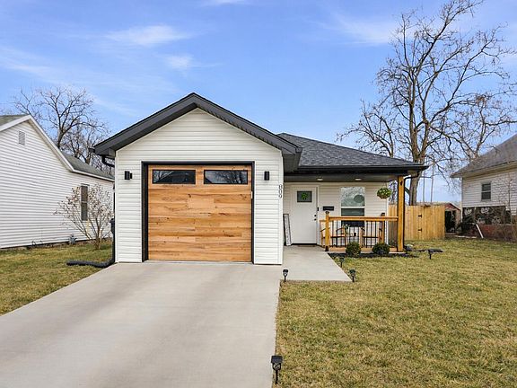 2nd image of 809 Concannon St