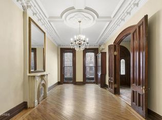 25 Cambridge Pl, Brooklyn, NY 11238