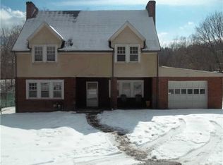 129 Spencer Ln, Glenshaw, PA 15116