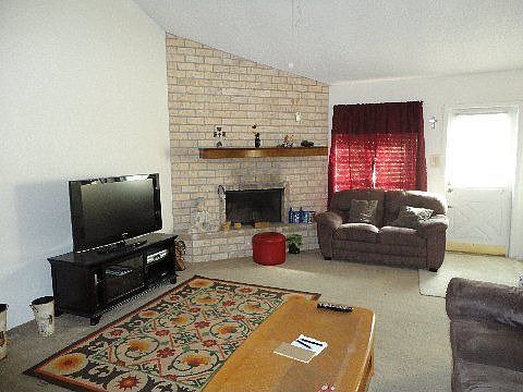 2nd image of 753 Orleans Dr
