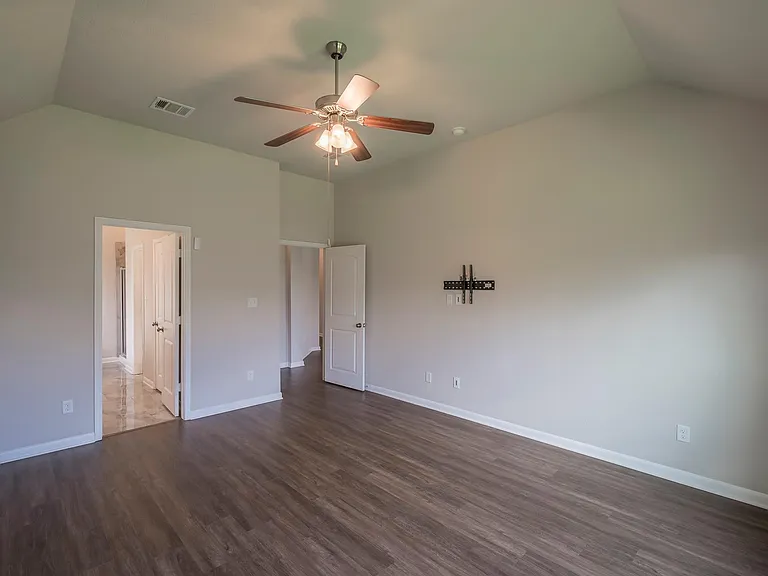 7418 Masters Dr — Photo 12