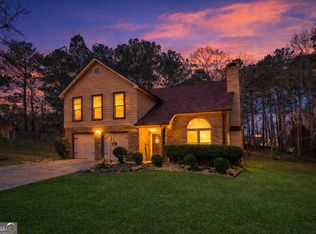2100 Green Tree Ct, Lithonia, GA 30058