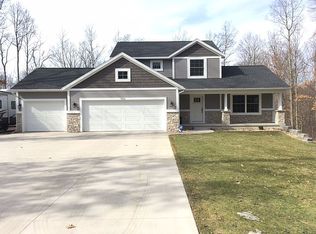 932 Tibalew Dr, Sparta, MI