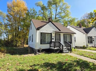 8616 Strathmoor St, Detroit, MI 48228