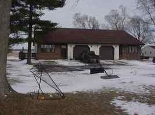 1431 E Maumee St, Angola, IN 46703