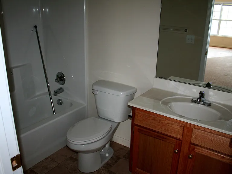 755 Kinniard Rd — Photo 13
