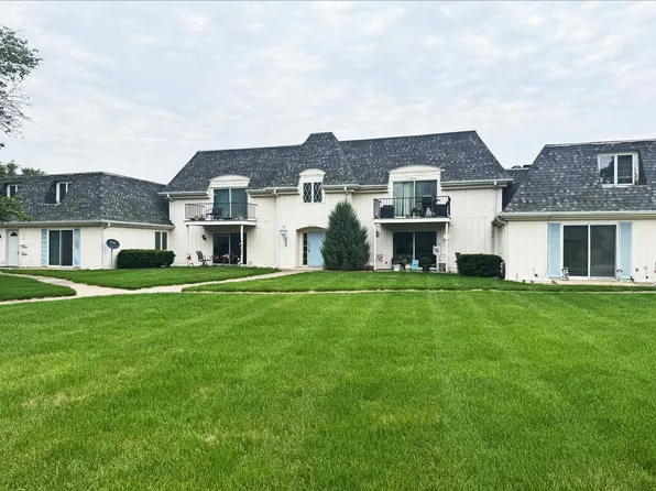 1910 32nd St, Columbus, NE 68601