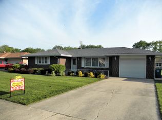 1816 Lincoln Ave, Crest Hill, IL 60403