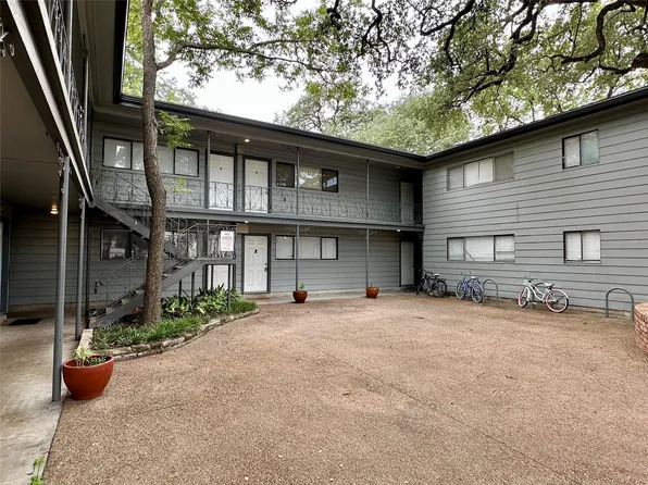 803 W 28th St APT 106, Austin, TX 78705