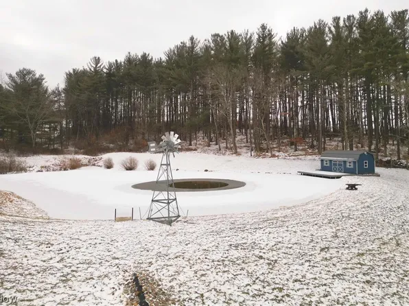 10170 N Morrison Rd, Dresden, OH 43821