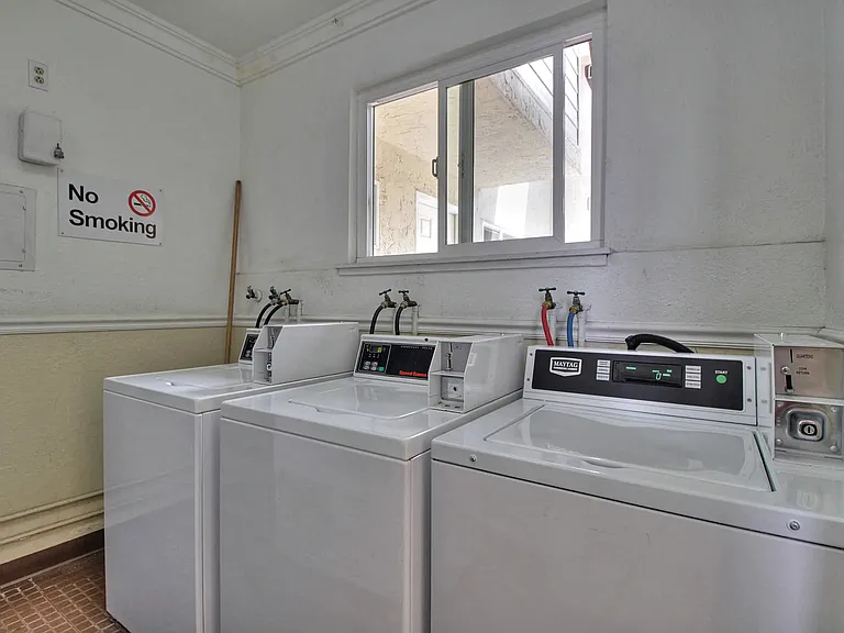 786 Reseda Dr #14 — Photo 16