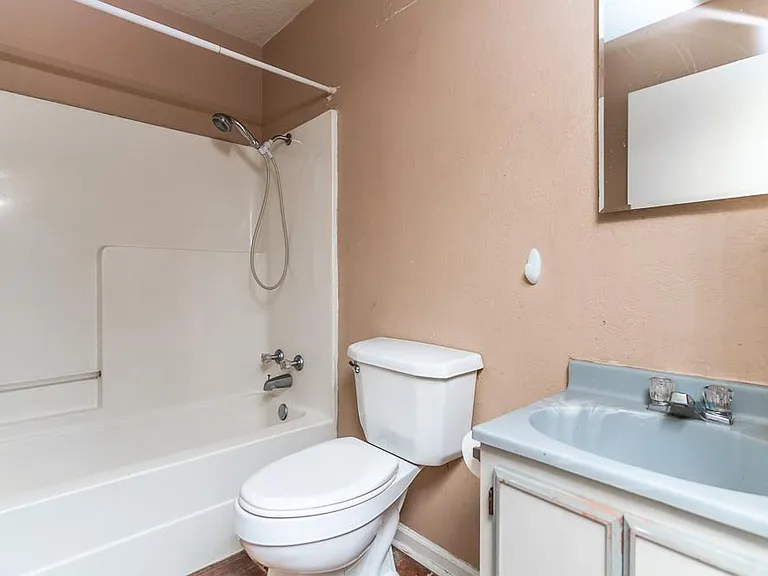303 SE Gibson St #303 — Photo 15
