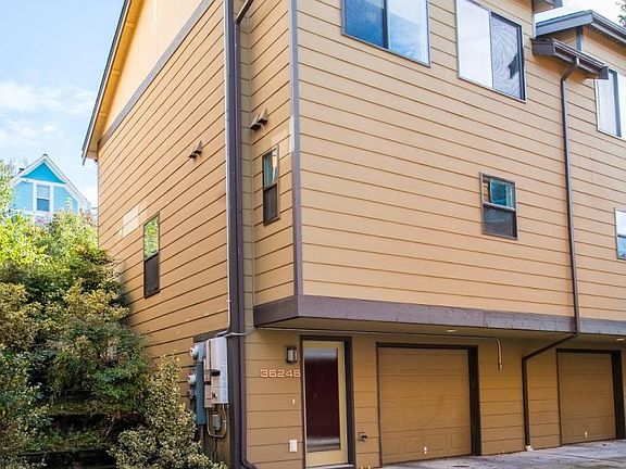 Unit Entry and Garage