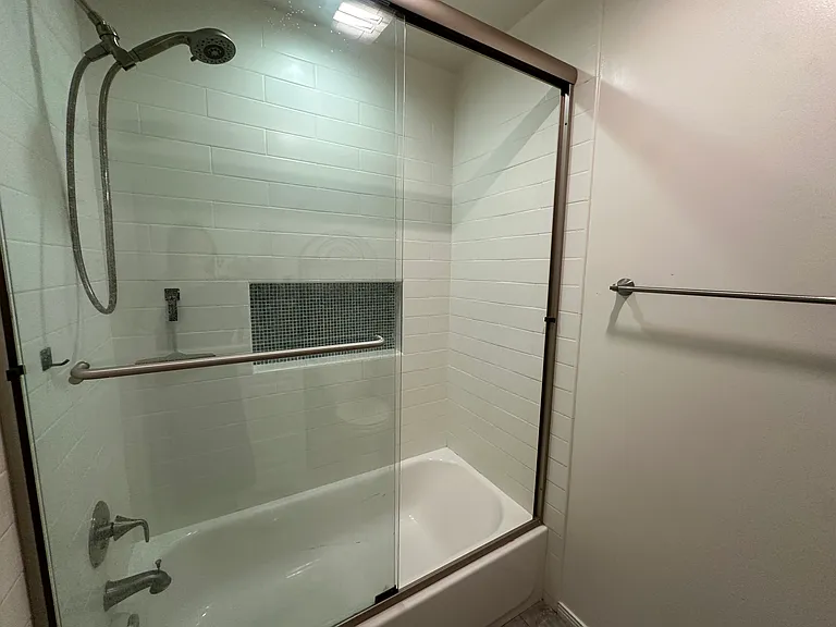 14355 Crestwood Ave — Photo 29
