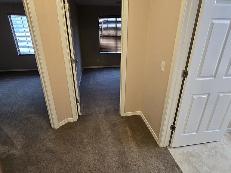 1051 S Maverick St — Photo 40