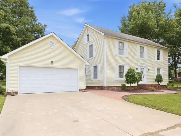 1524 Bellemeade Dr, Mayfield, KY 42066