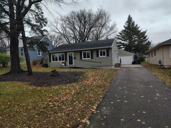 840 W Stanton Ave, Fergus Falls, MN 56537