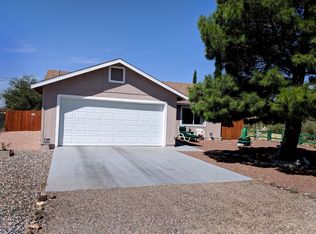 4725 E Smoke Signal Way, Rimrock, AZ 86335