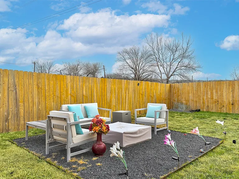 6317 Toscana Ave — Photo 33