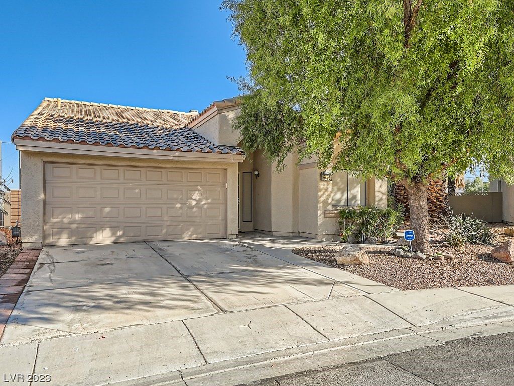 5470 Walton Heath Ave