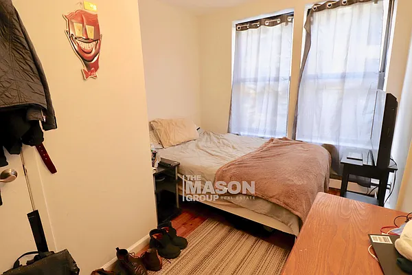 Rented by Mason Group LLC | media 33