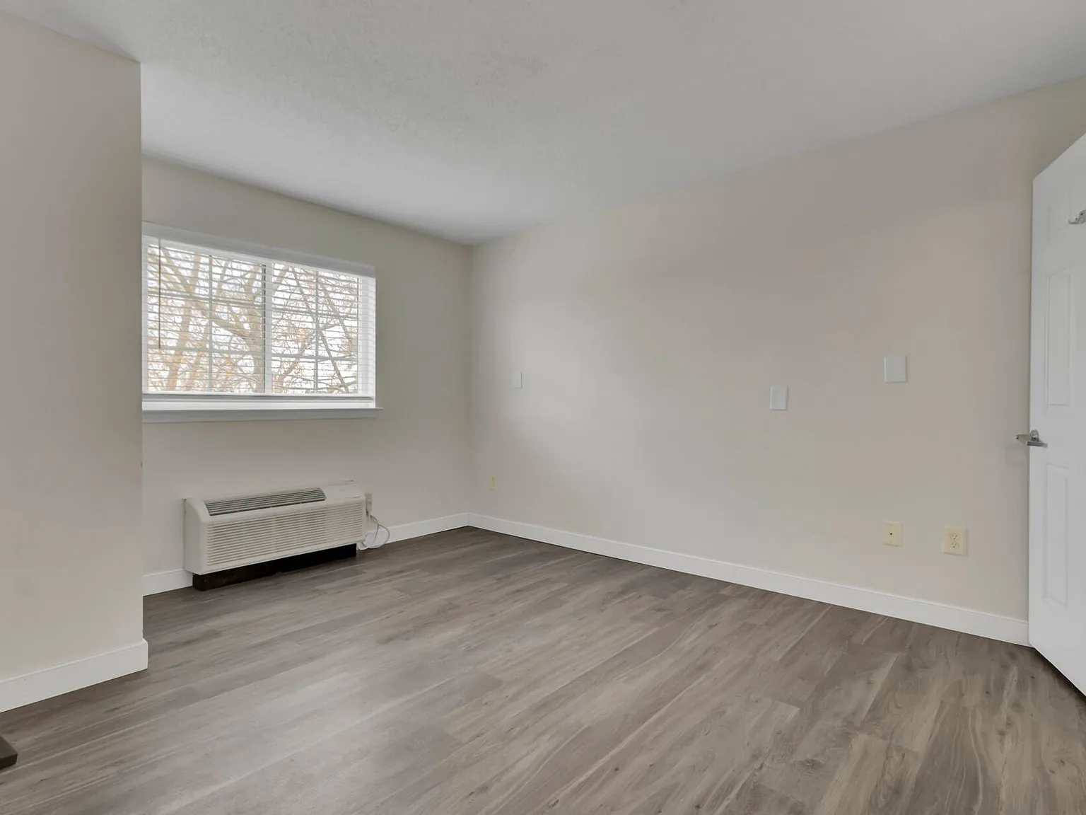 Stafford Commons — Photo 4