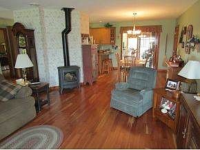 Open Concept, Gas Stove