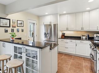 166 Windsor Ln, New Brighton, MN 55112