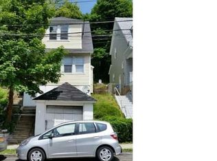 275 Westervelt Ave, Staten Island, NY 10301