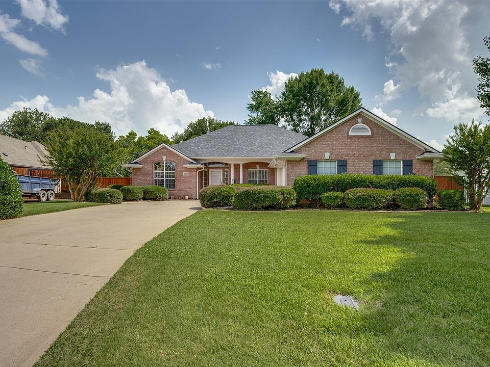 1st image of 2308 Auburn Ct