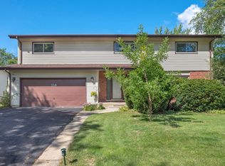 228 Collen Dr, Lombard, IL 60148