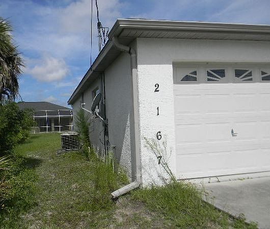 2nd image of 2167 N Chamberlain Blvd