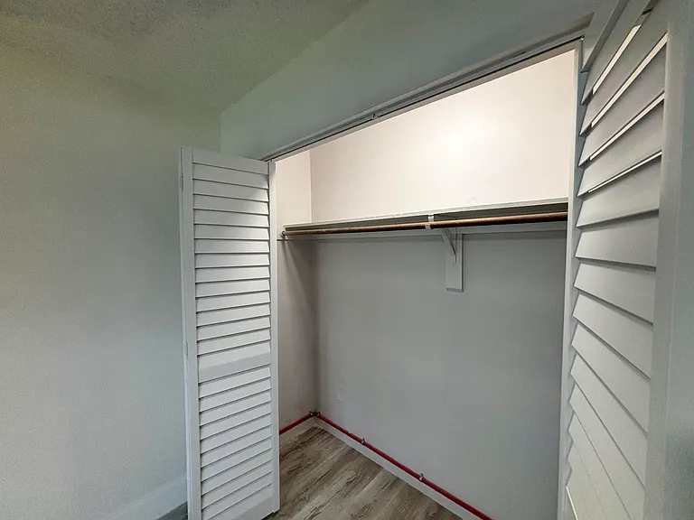 11003 Ridge Ave #B — Photo 10