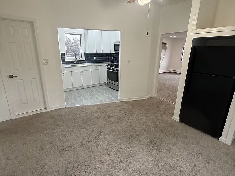 492 Madeline Ave #2 — Photo 10