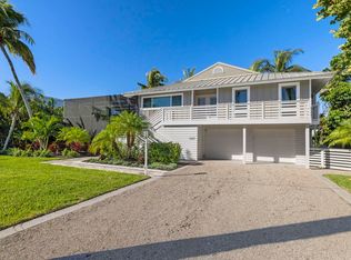 1657 Venus Dr, Sanibel, FL 33957